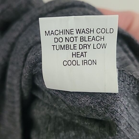 LA Hearts Gray Ribbed Knit Short Sleeved Romper. Size Medium NWT - Picture 8 of 9